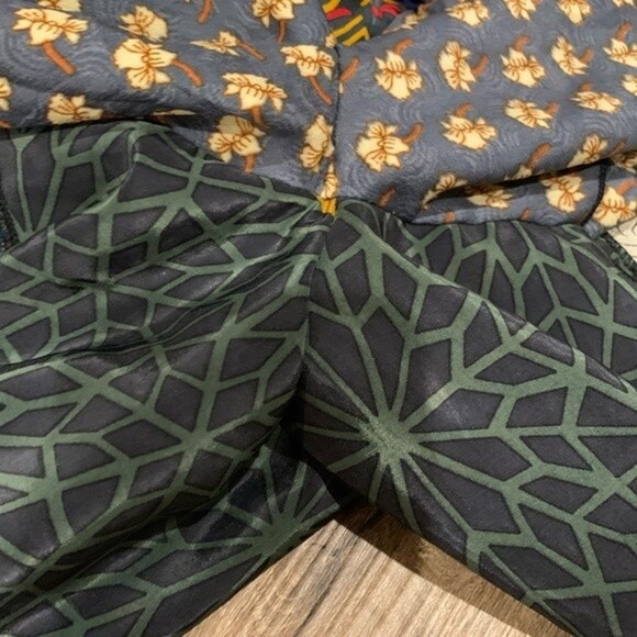 Bold patterned shorts. Says one size on tag but fits best on small. - Picture 3 of 4